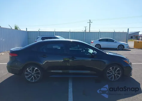 2020 Toyota Corolla Xse z USA, uszkodzony, nr VIN 5YFT4RCE8LP010153